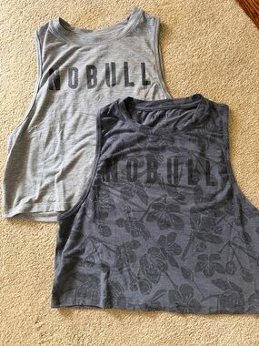 NOBULL Light Gray & Charcoal Floral-Print Sleeveless Crop Tops - 2 Pack